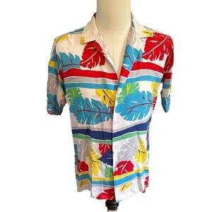 Sea Isle by Arrow Vintage Tropical Leaf Print Short Sleeve Button Down Shirt